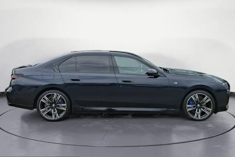 BMW 750 (Seria 7) din 2023 cu 75.910 km - oferta BMW259012 - foto 5