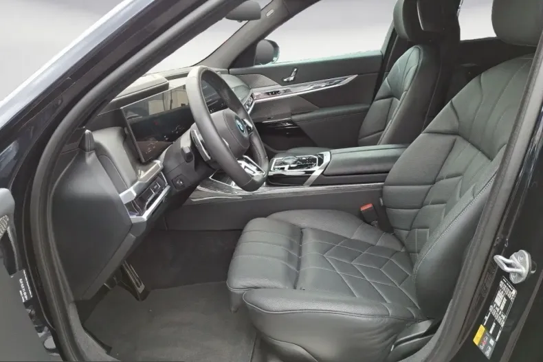 BMW 750 (Seria 7) din 2023 cu 75.910 km - oferta BMW259012 - foto 9