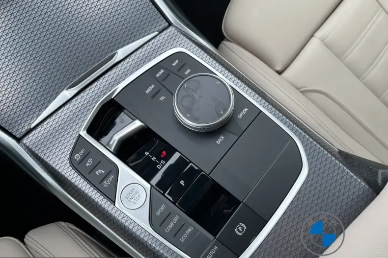 BMW M340 (Seria 3) din 2025 cu 8.185 km - oferta BMW259015 - foto 13