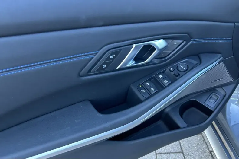 BMW M340 (Seria 3) din 2024 cu 11.900 km - oferta BMW259016 - foto 13