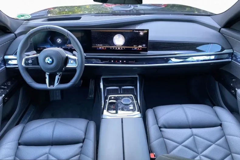 BMW 740 (Seria 7) din 2025 cu 16.767 km - oferta BMW259021 - foto 8