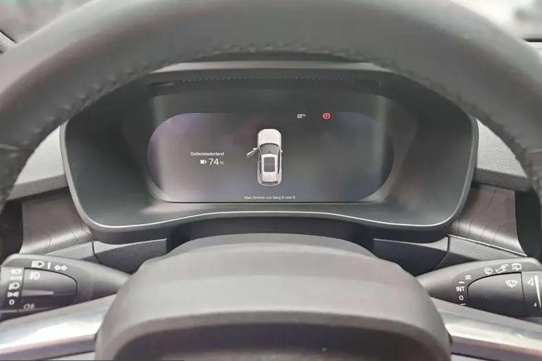Volvo XC40 din 2023 cu 30.760 km - oferta VOL259025 - foto 8