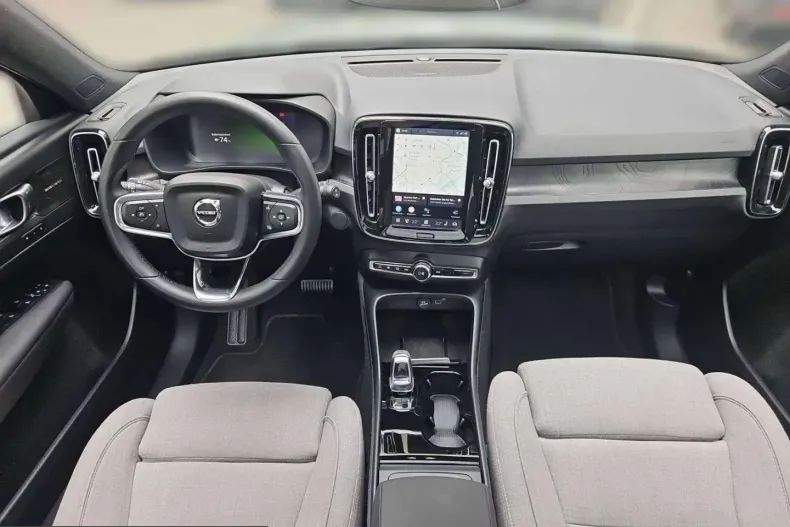 Volvo XC40 din 2023 cu 30.760 km - oferta VOL259025 - foto 10