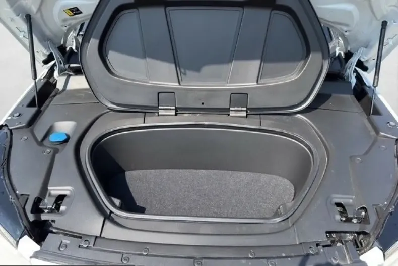 Volvo XC40 din 2023 cu 42.060 km - oferta VOL259026 - foto 21