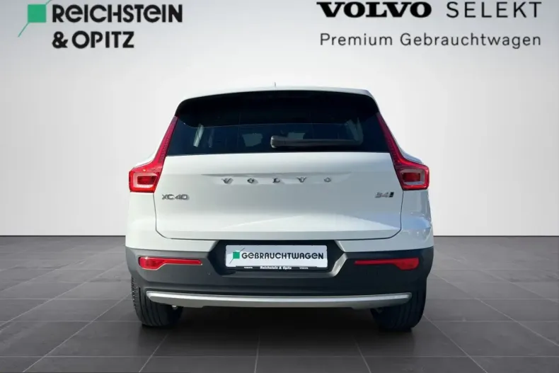Volvo XC40 din 2023 cu 45.050 km - oferta VOL259027 - foto 6