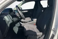 Volvo XC40 din 2023 cu 45.050 km - oferta VOL259027 - foto 10