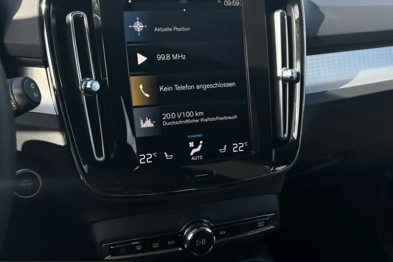 Volvo XC40 din 2023 cu 45.050 km - oferta VOL259027 - foto 22