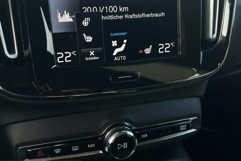 Volvo XC40 din 2023 cu 45.050 km - oferta VOL259027 - foto 25