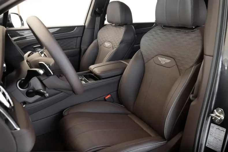 Bentley Bentayga din 2025 cu 8.900 km - oferta BEN259038 - foto 10