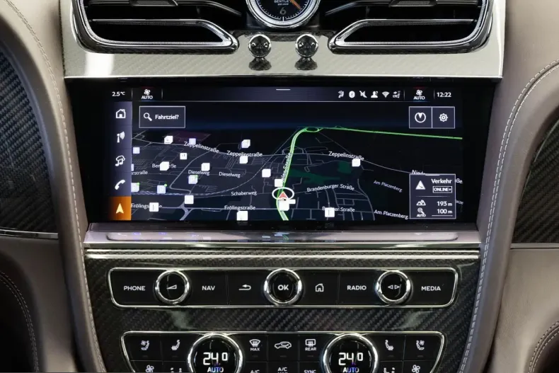 Bentley Bentayga din 2025 cu 8.900 km - oferta BEN259038 - foto 14