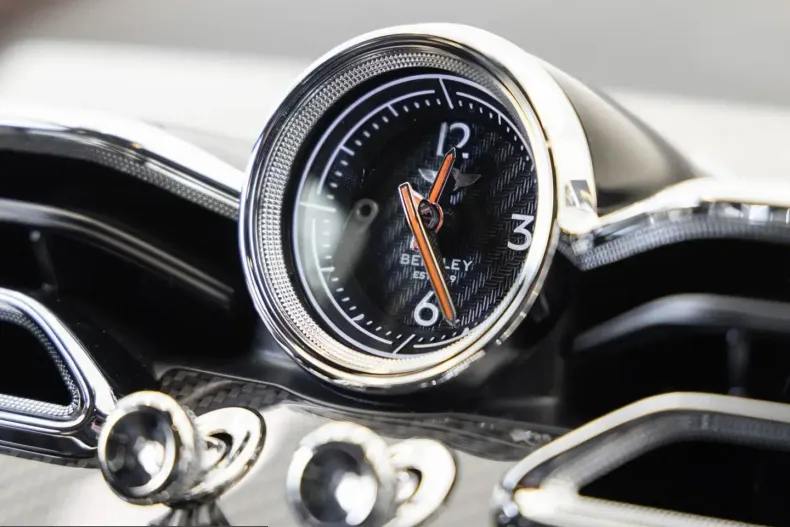 Bentley Bentayga din 2025 cu 8.900 km - oferta BEN259038 - foto 15