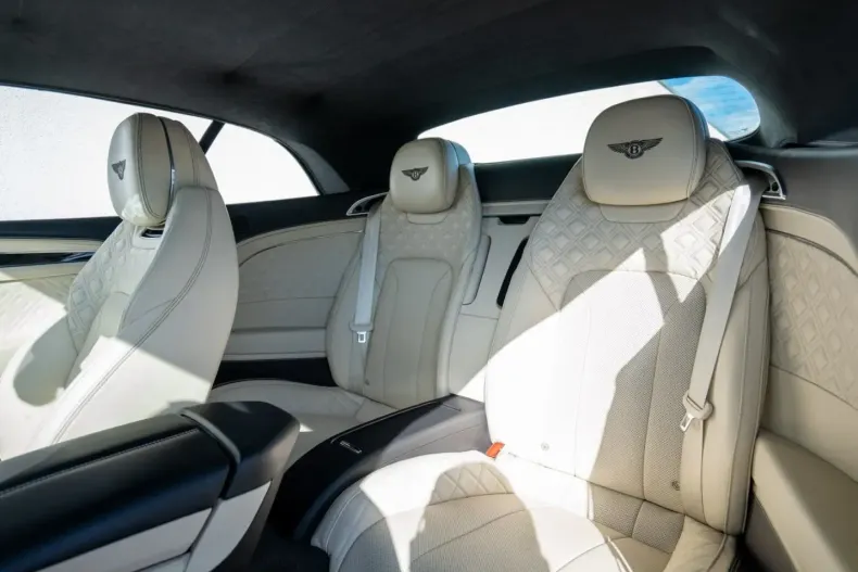 Bentley Continental GTC din 2022 cu 56.239 km - oferta BEN259039 - foto 37