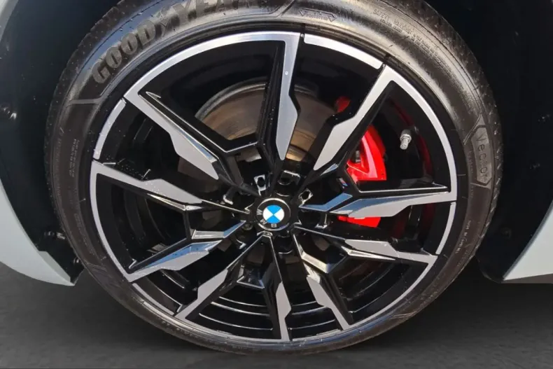BMW i4 (Seria 4) din 2024 cu 37.472 km - oferta BMW259046 - foto 9