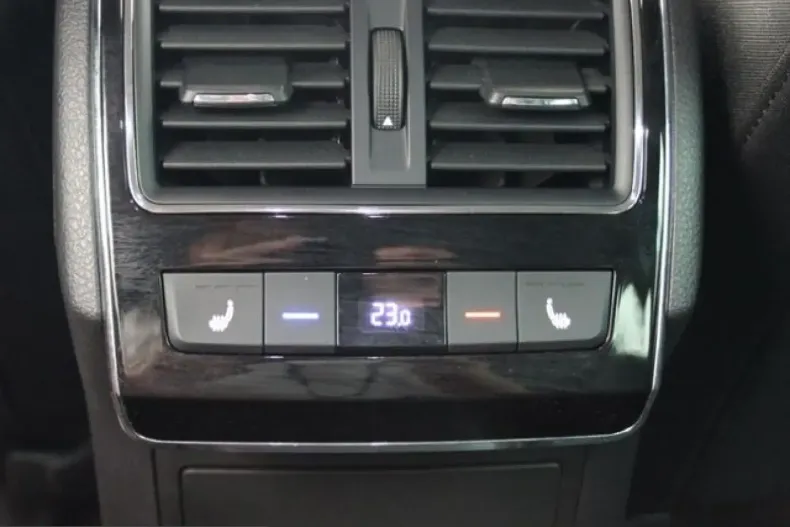 Skoda Superb din 2022 cu 72.067 km - oferta SKO259048 - foto 28