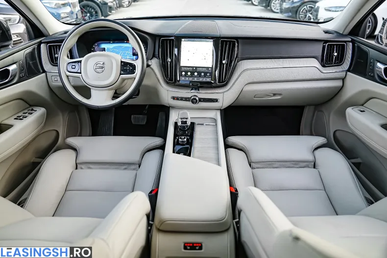 Volvo XC60 din 2022 cu 59.700 km - oferta VOL259052 - foto 3