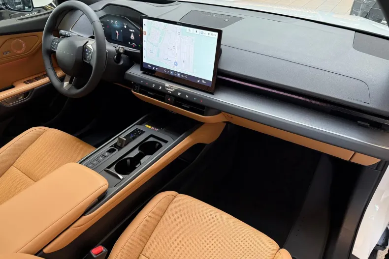 Lexus ES din 2026 cu 11 km - oferta LEX259057 - foto 10
