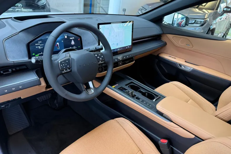 Lexus ES din 2026 cu 11 km - oferta LEX259057 - foto 11