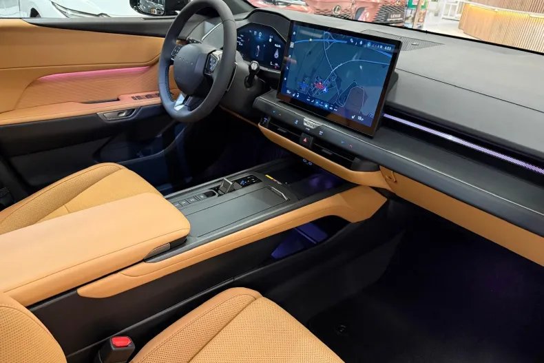 Lexus ES din 2026 cu 11 km - oferta LEX259059 - foto 13