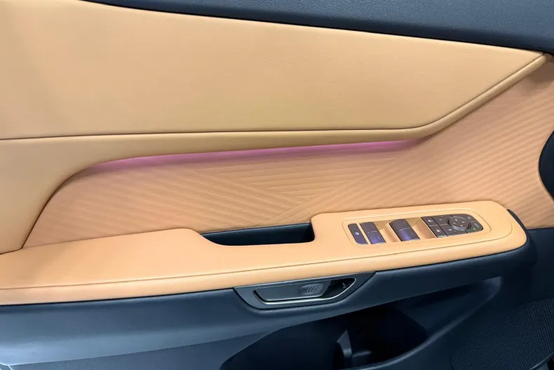Lexus ES din 2026 cu 11 km - oferta LEX259059 - foto 17