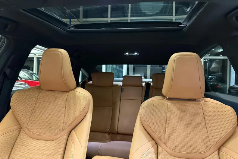 Lexus ES din 2026 cu 11 km - oferta LEX259059 - foto 18