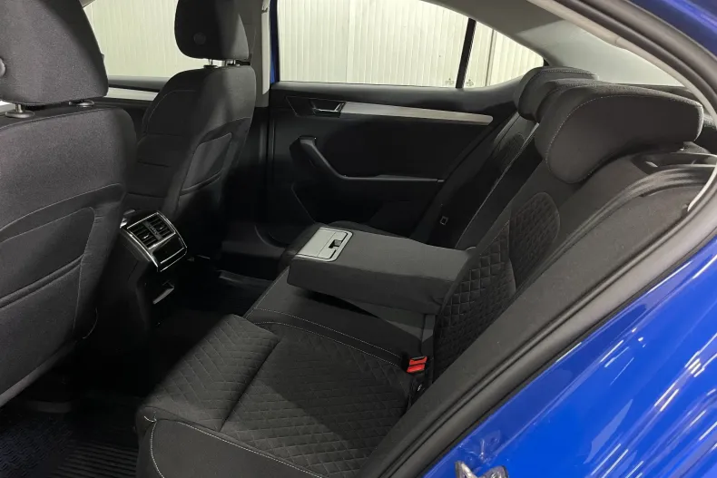 Skoda Superb din 2023 cu 35.167 km - oferta SKO259067 - foto 11