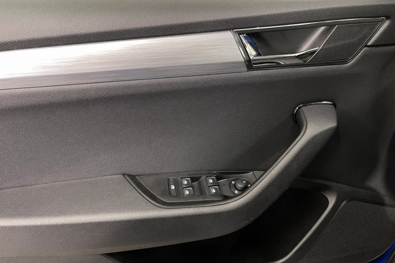 Skoda Superb din 2023 cu 35.167 km - oferta SKO259067 - foto 23