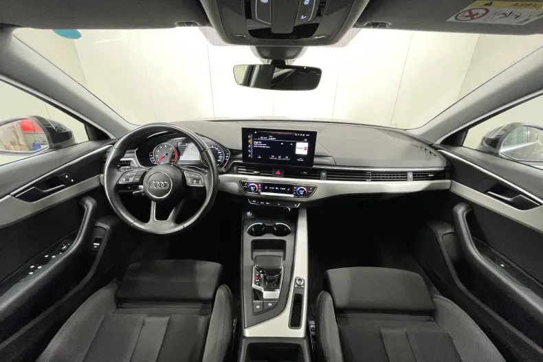 Audi A4 din 2022 cu 63.994 km - oferta AUD259070 - foto 7
