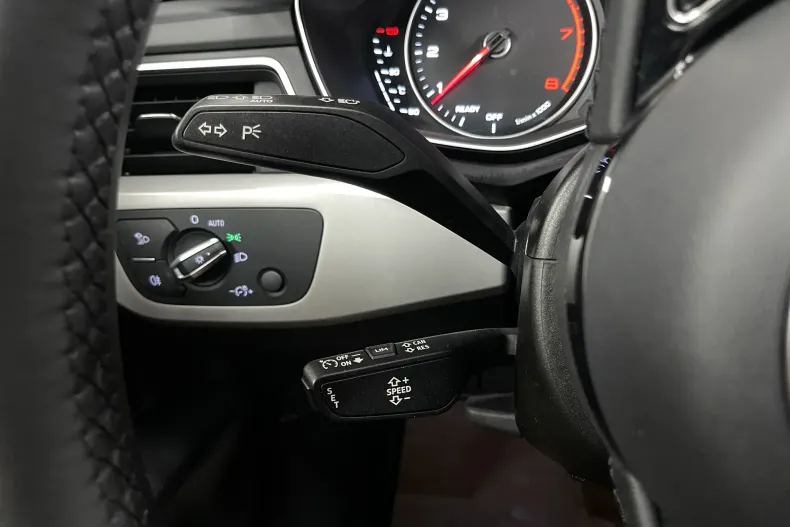Audi A4 din 2022 cu 63.994 km - oferta AUD259070 - foto 23