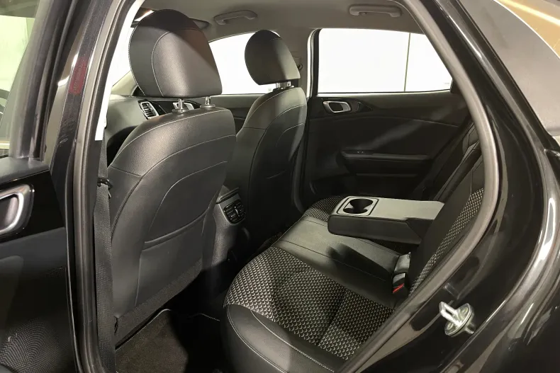 Kia XCeed din 2023 cu 134.527 km - oferta KIA259075 - foto 11