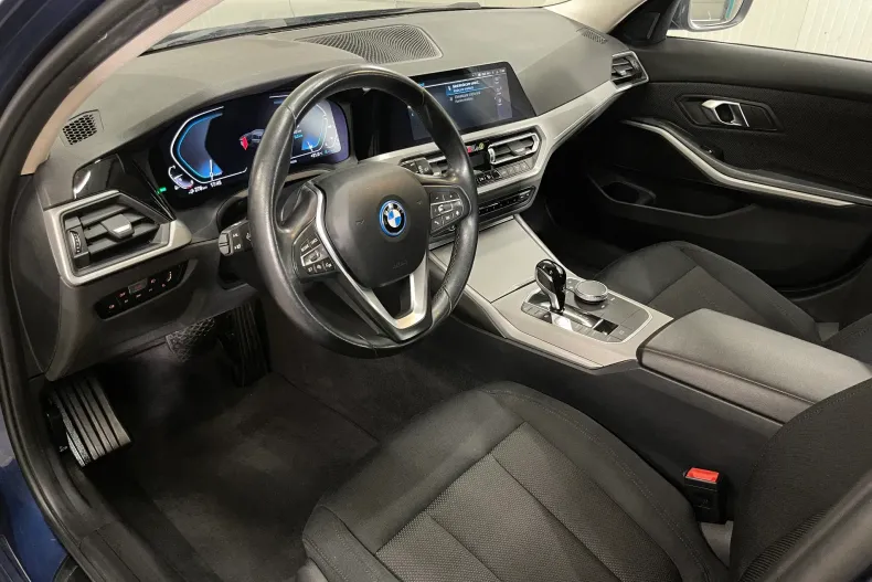BMW 320e (Seria 3) din 2022 cu 131.869 km - oferta BMW259076 - foto 5