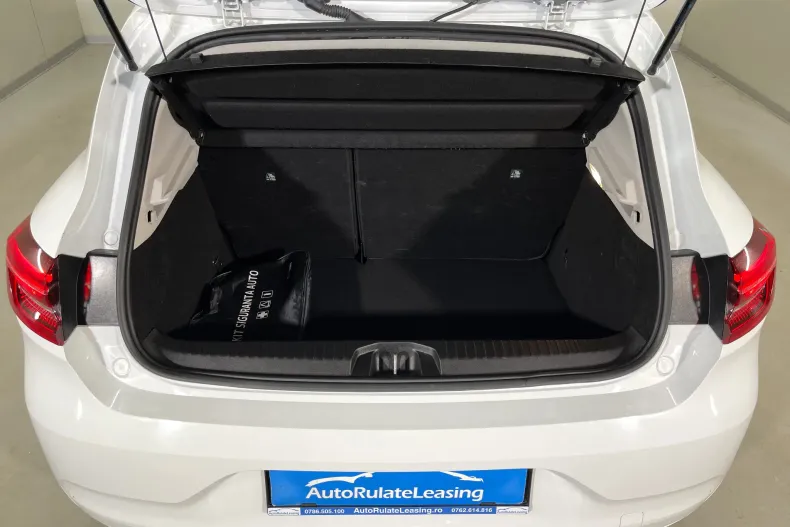 Renault Clio din 2023 cu 70.432 km - oferta REN259077 - foto 12