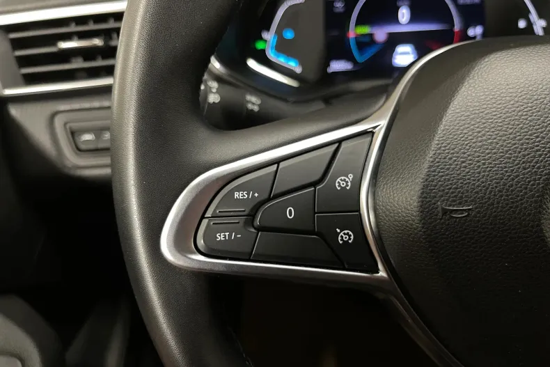 Renault Clio din 2023 cu 70.432 km - oferta REN259077 - foto 19