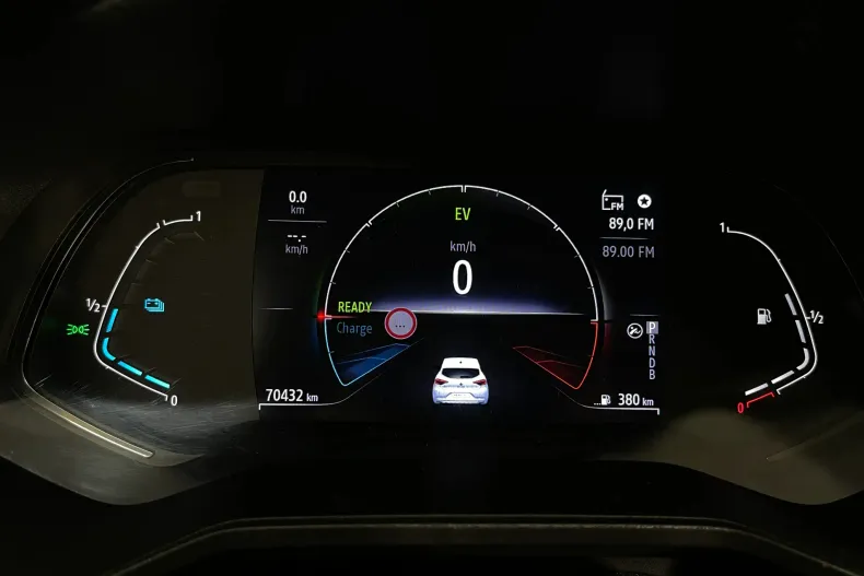 Renault Clio din 2023 cu 70.432 km - oferta REN259077 - foto 24