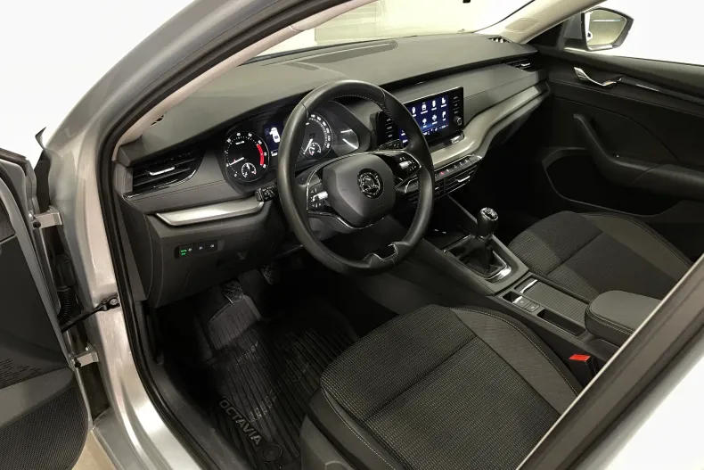 Skoda Octavia din 2022 cu 64.320 km - oferta SKO259080 - foto 5