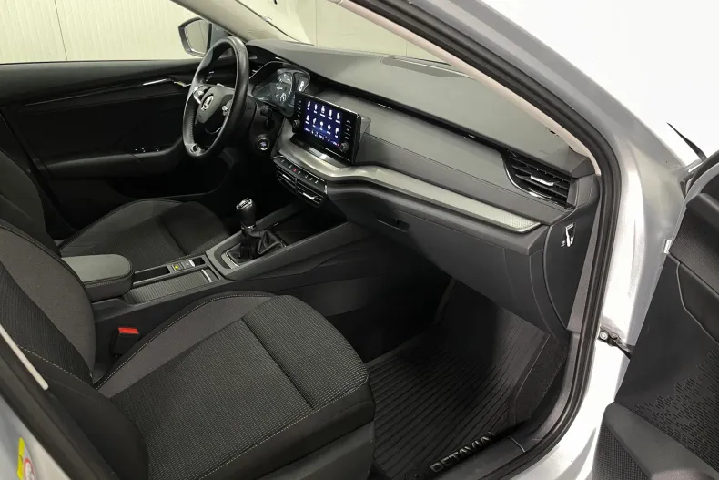 Skoda Octavia din 2022 cu 64.320 km - oferta SKO259080 - foto 9