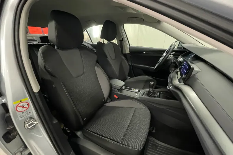 Skoda Octavia din 2022 cu 64.320 km - oferta SKO259080 - foto 10
