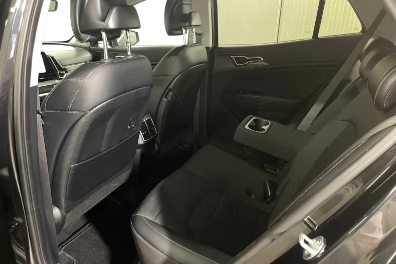 Kia Sportage din 2023 cu 126.036 km - oferta KIA259081 - foto 11