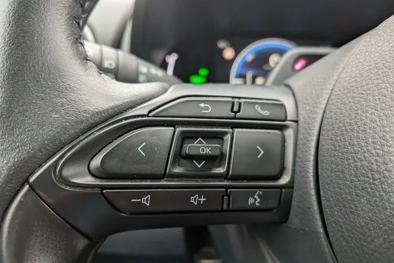 Toyota Corolla Cross din 2026 cu 5.900 km - oferta TOY259088 - foto 21
