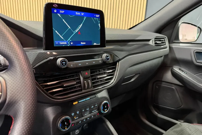 Ford Kuga din 2023 cu 54.370 km - oferta FOR259090 - foto 10