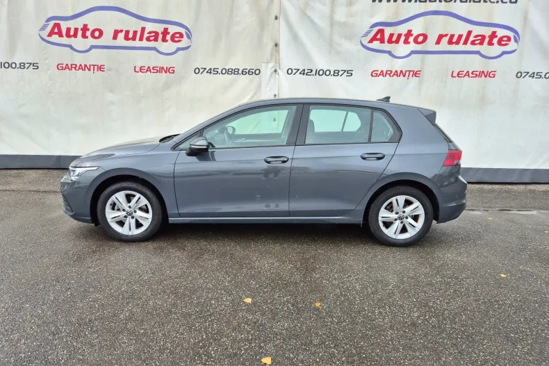 Volkswagen Golf din 2024 cu 40.202 km - oferta VOL259093 - foto 2