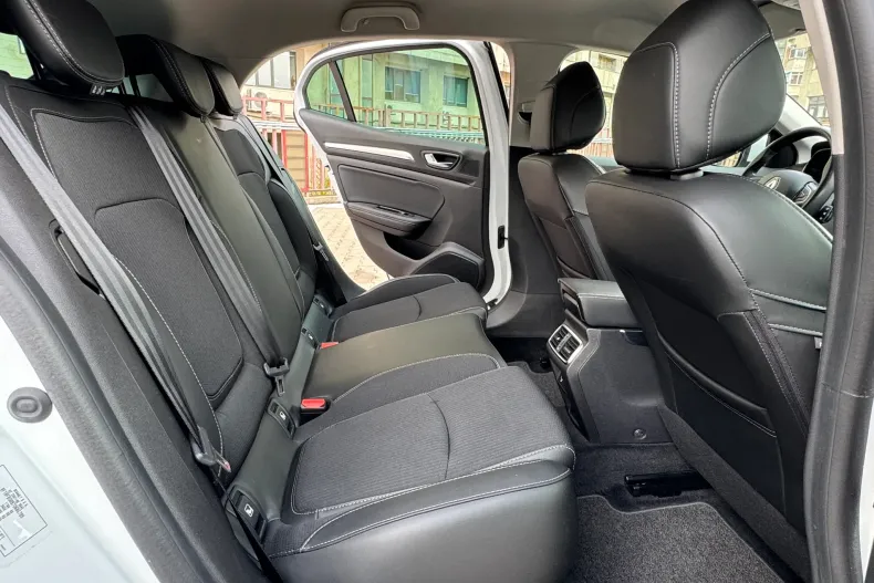 Renault Megane din 2023 cu 135.000 km - oferta REN259095 - foto 22