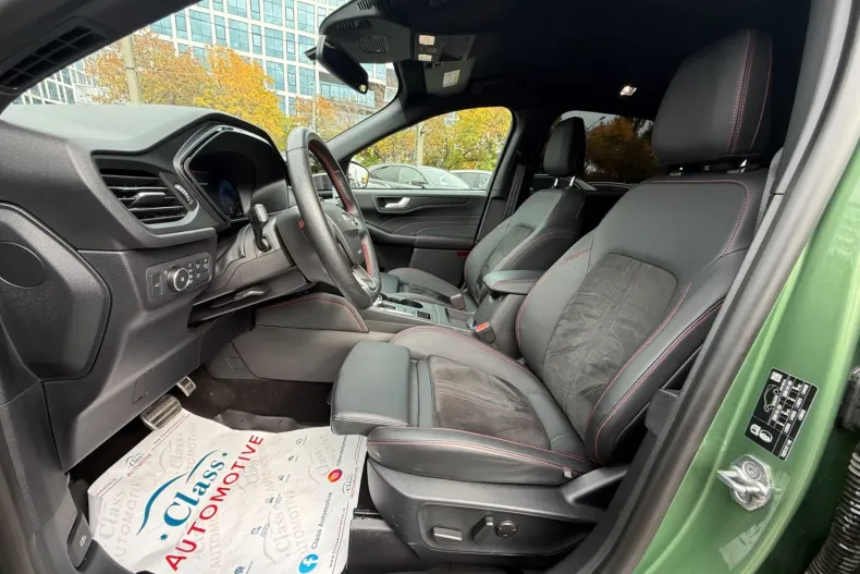 Ford Kuga din 2023 cu 31.377 km - oferta FOR259101 - foto 8