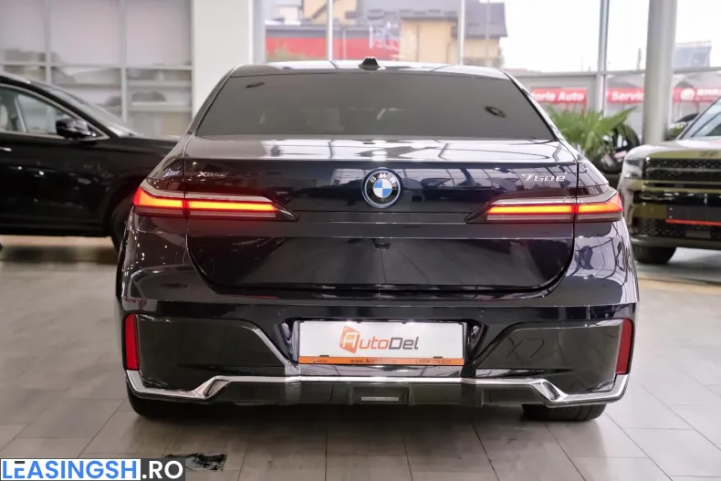BMW 750e (Seria 7) din 2023 cu 83.069 km - oferta BMW259104 - foto 6