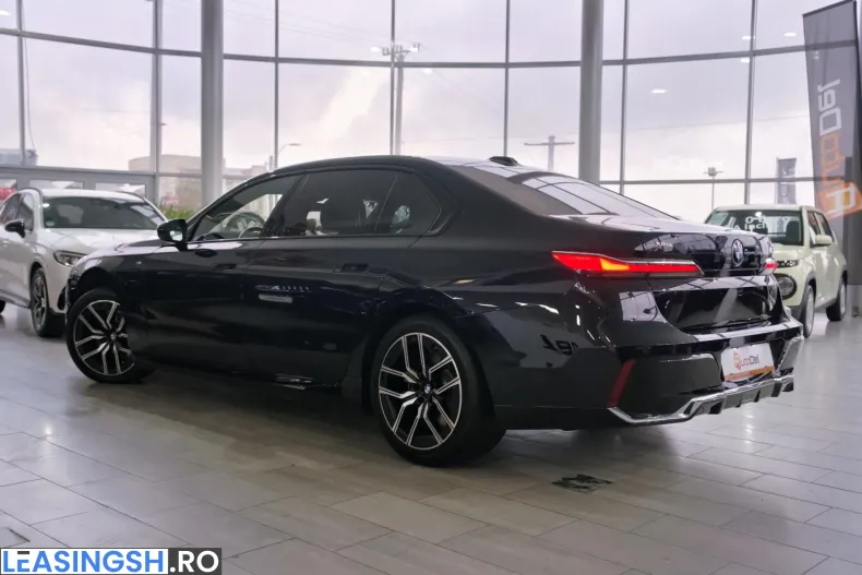 BMW 750e (Seria 7) din 2023 cu 83.069 km - oferta BMW259104 - foto 7
