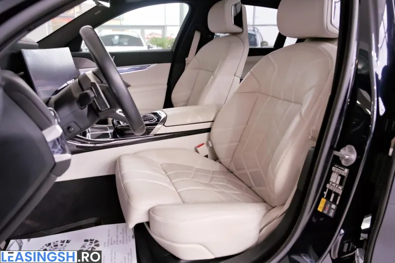 BMW 750e (Seria 7) din 2023 cu 83.069 km - oferta BMW259104 - foto 12