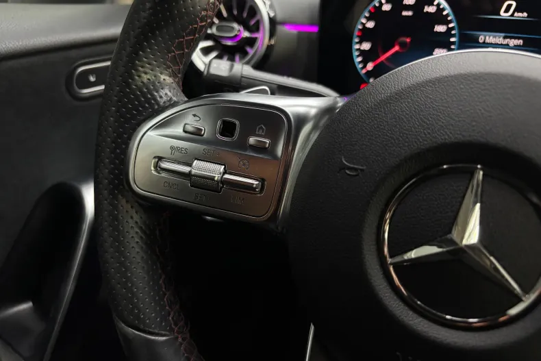 Mercedes-Benz A 200 (Clasa A) din 2022 cu 146.000 km - oferta MER259112 - foto 10
