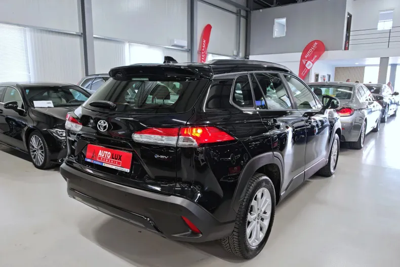 Toyota Corolla din 2024 cu 64.435 km - oferta TOY259125 - foto 4