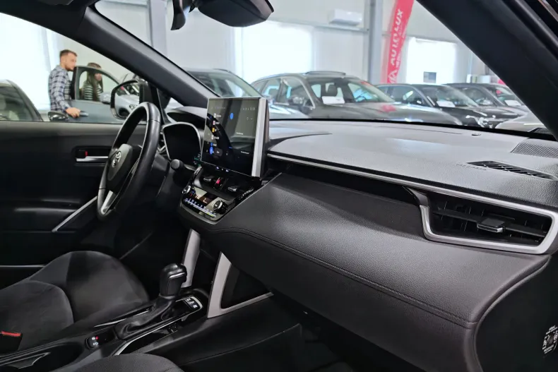 Toyota Corolla din 2024 cu 64.435 km - oferta TOY259125 - foto 17