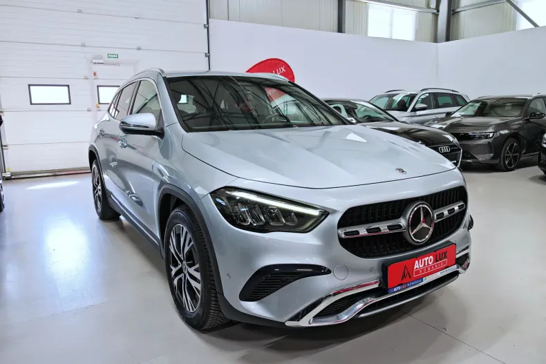 Mercedes-Benz GLA 200 (Clasa GLA) din 2024 cu 118.090 km - oferta MER259126 - foto 2