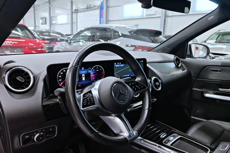 Mercedes-Benz GLA 200 (Clasa GLA) din 2024 cu 118.090 km - oferta MER259126 - foto 7